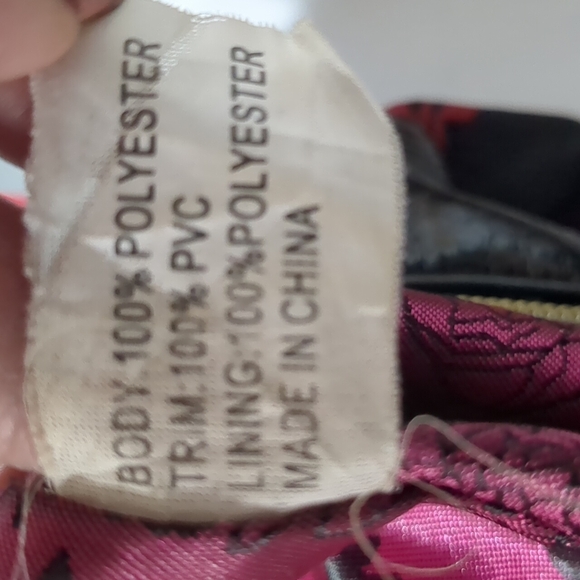 Betsey Johnson Floral black purse red 🌹 - Picture 6 of 9